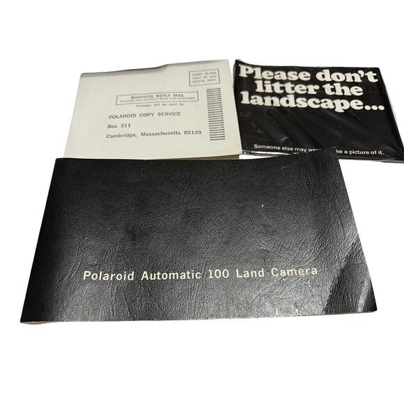 VTG Polaroid Automatic 100 Land Camera Case Flash Bulbs and Accessories - Picture 10 of 13